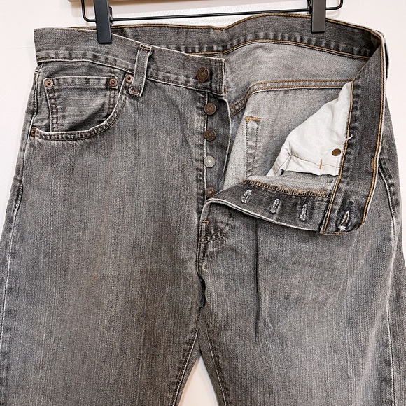 Vintage Gray 501 Levi’s - Picture 4 of 7